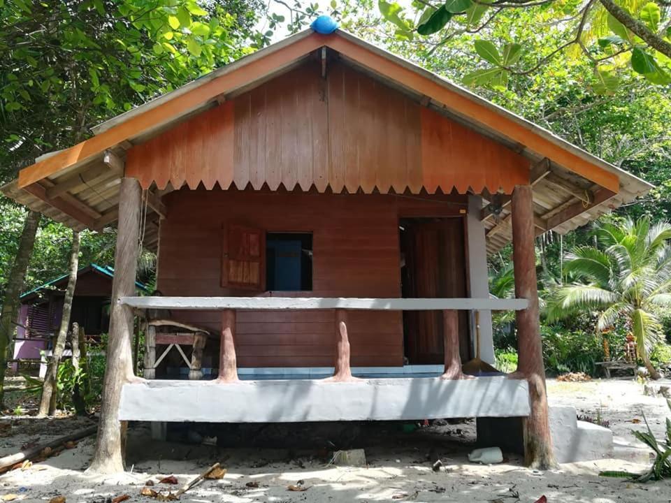 Lae Tawan Bungalow Ко Чанг Ранонг Экстерьер фото